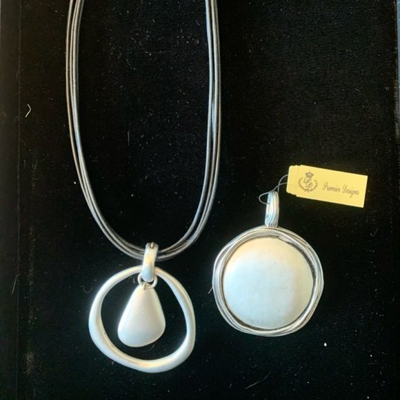 Necklace + 2 pendents - Picture 1 of 1